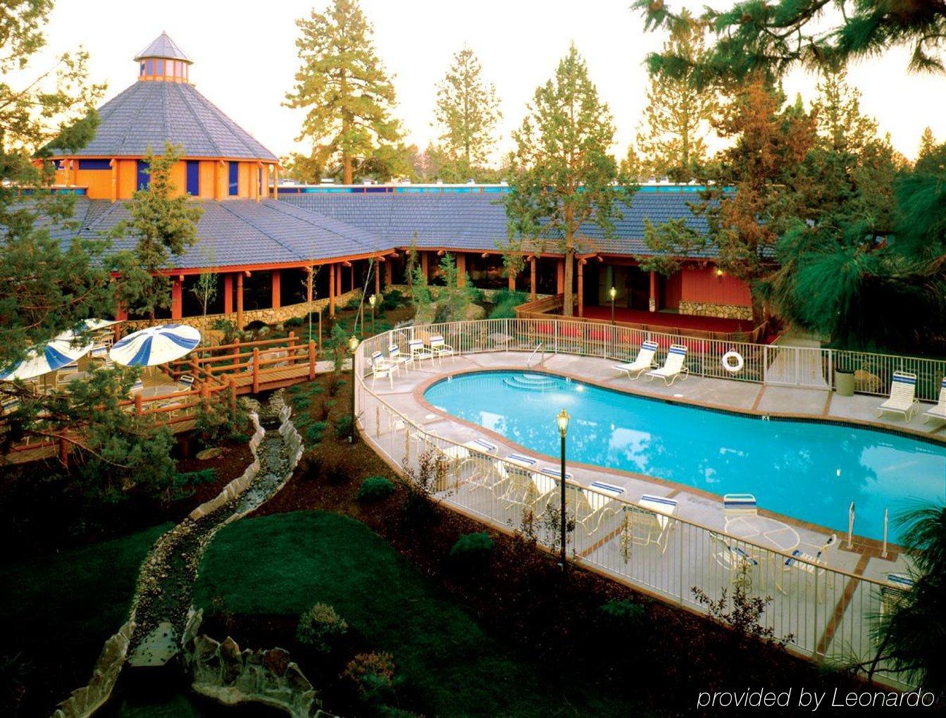 Shilo Inn Suites Hotel - Bend Exterior foto